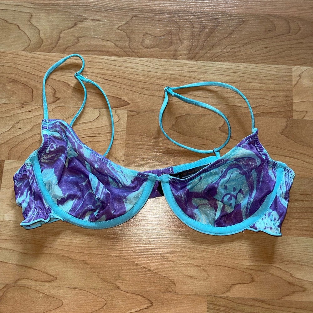 Urban Outfitters Out from Under Multi-Color Underwire Bra - Picture 2 of 7